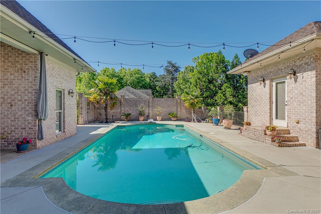 The Glades At Windswept Cove - Residential