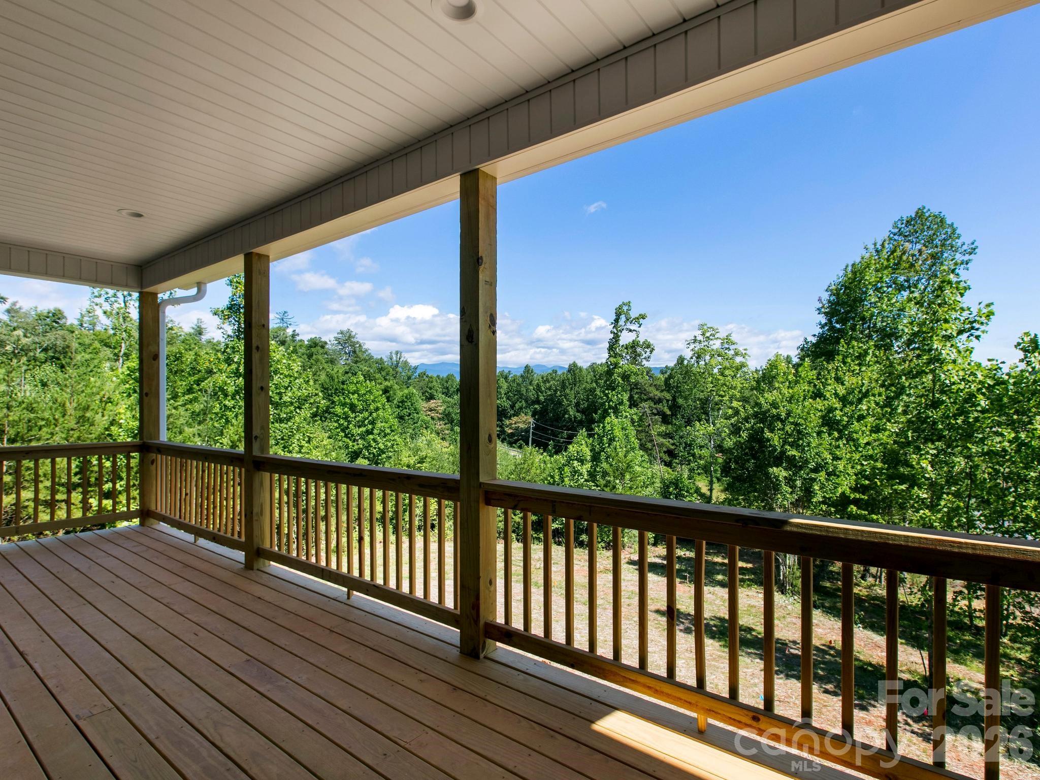 105 S Vineyard Village Drive