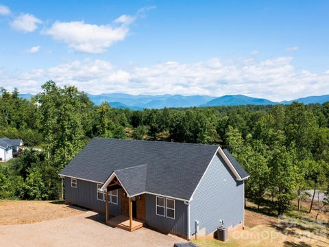 Photo for 105 S Vineyard Village Drive