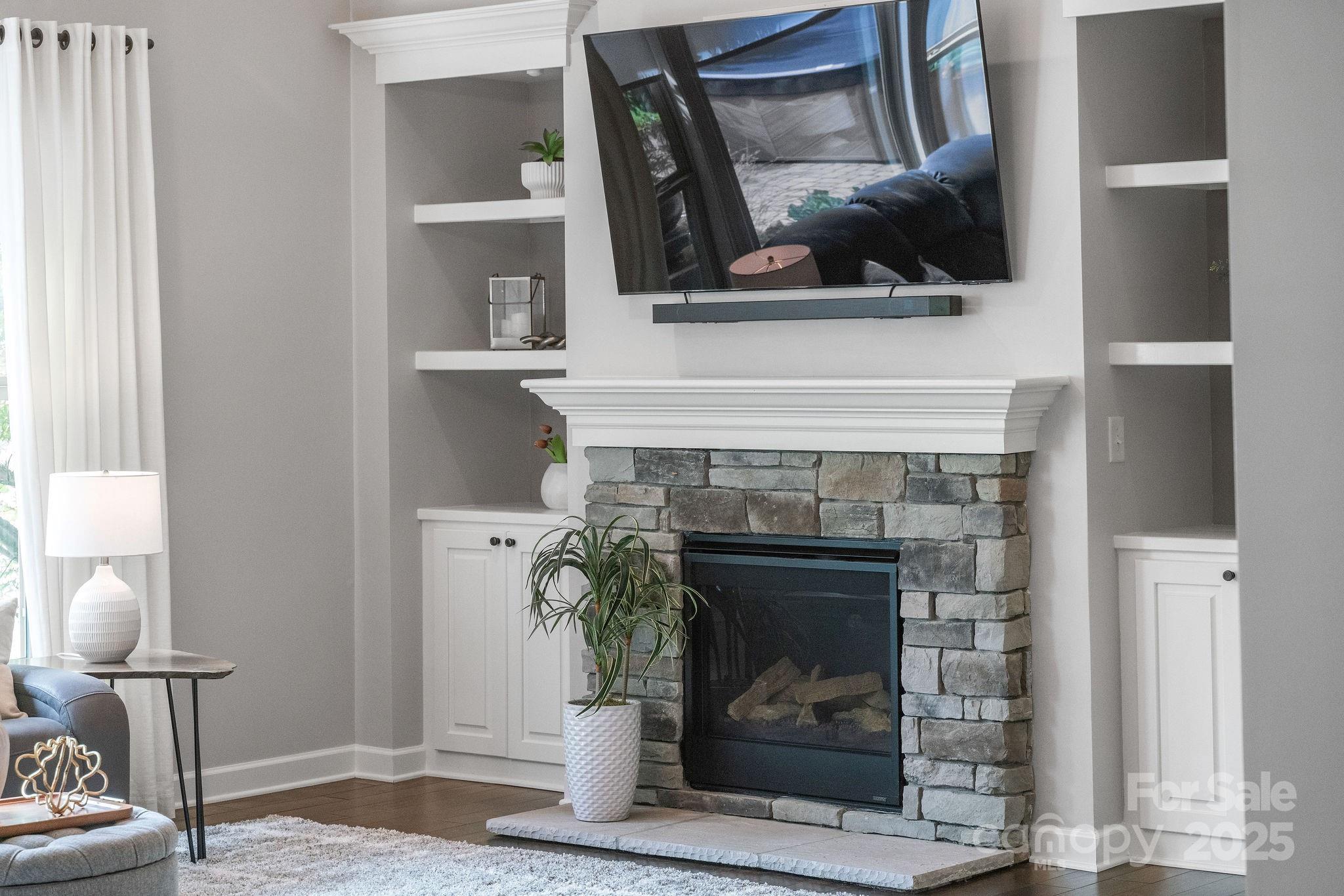 Killians Pointe - Residential