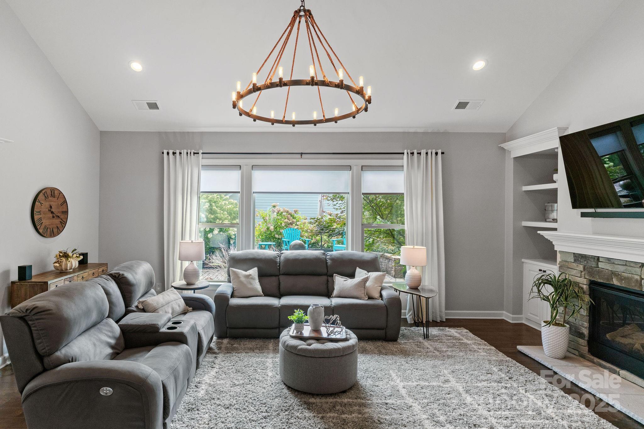 Killians Pointe - Residential