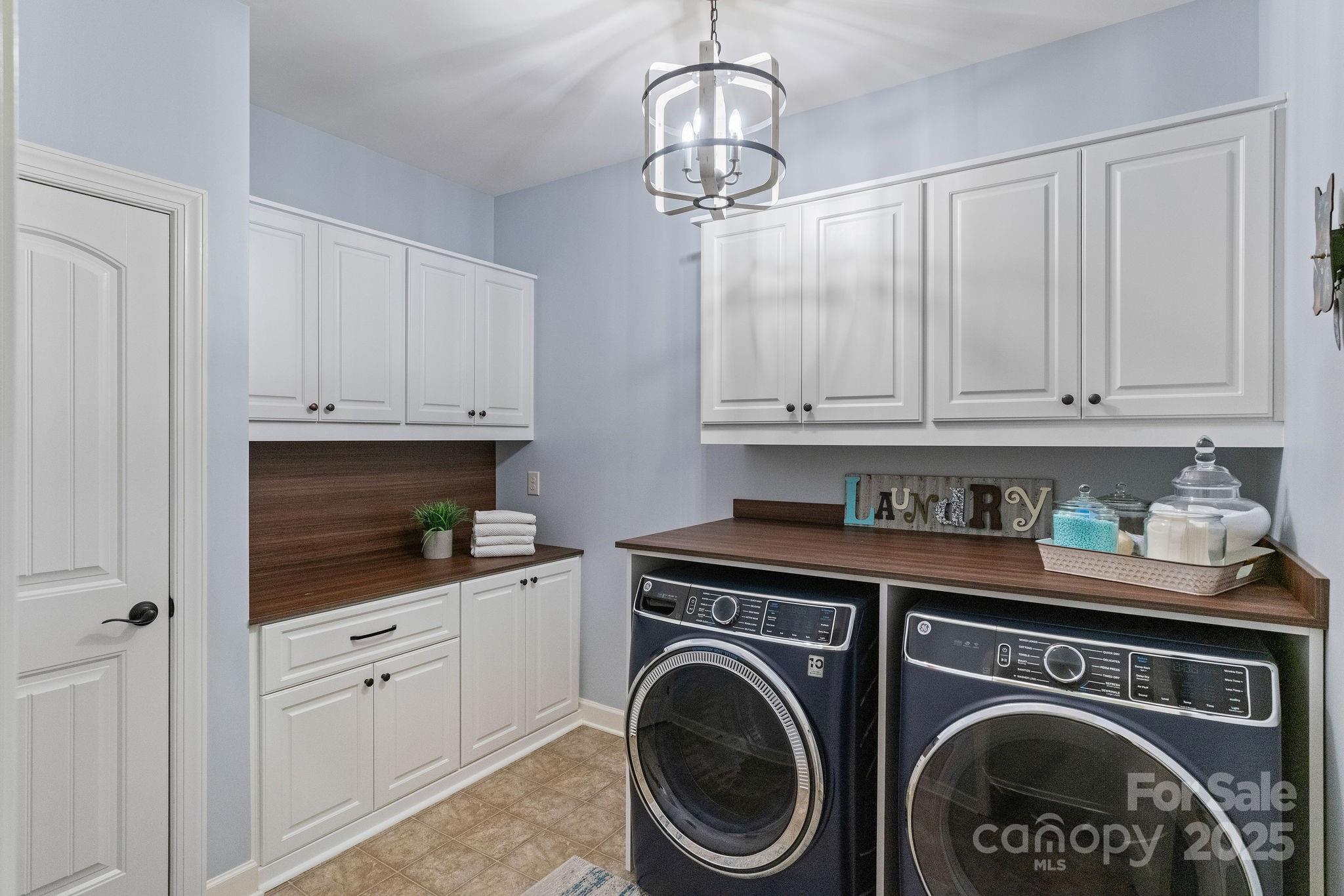 Killians Pointe - Residential