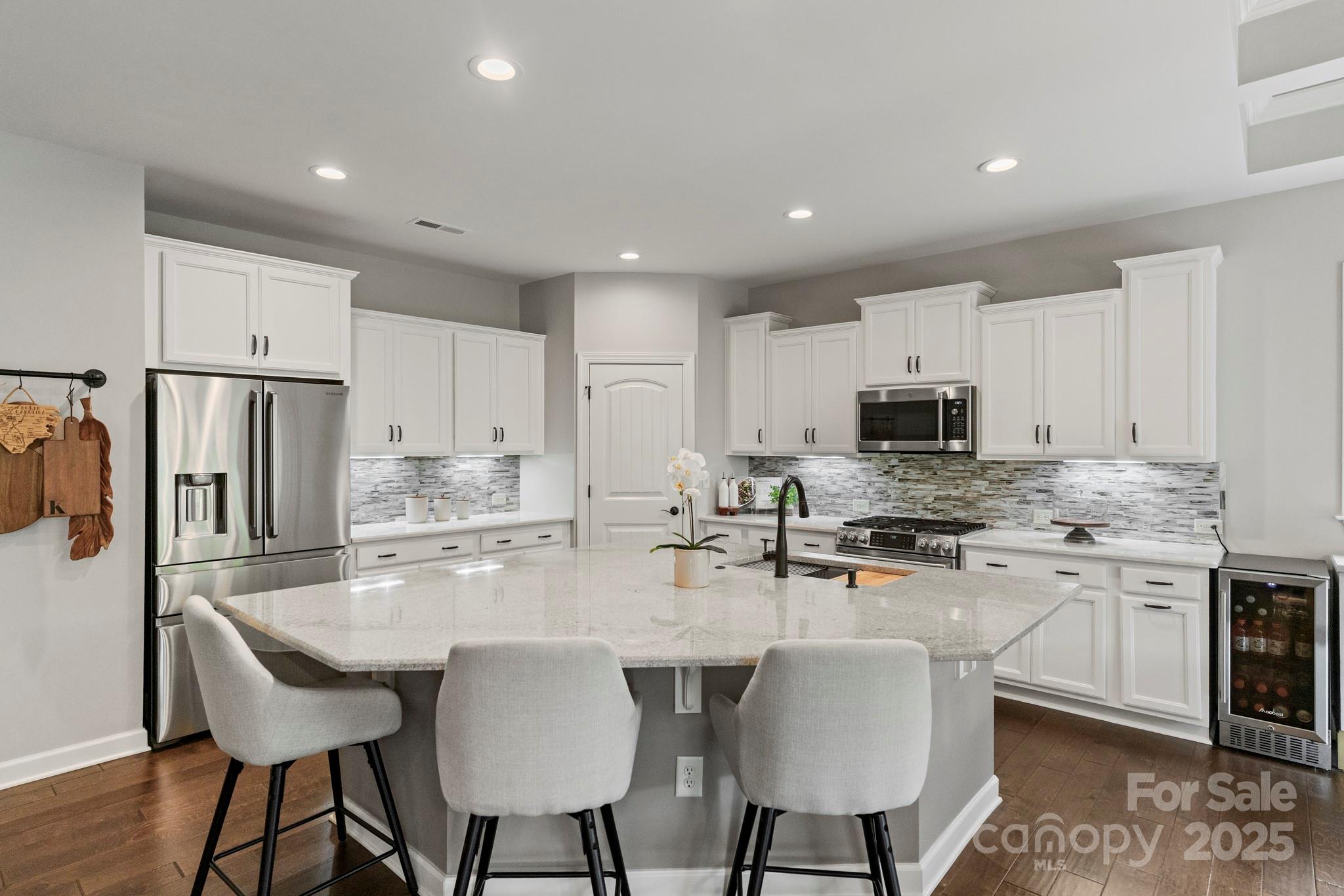 Killians Pointe - Residential