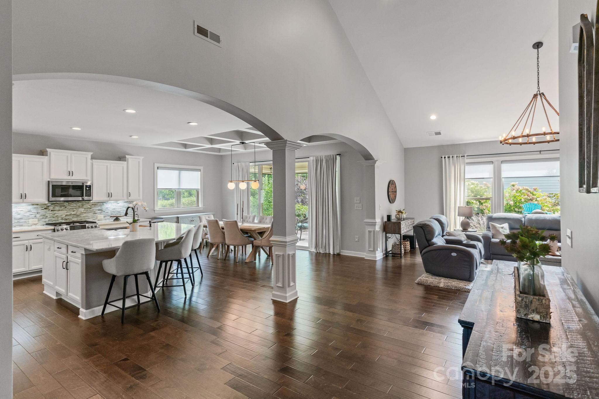 320 Broadleaf Drive