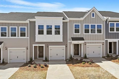 2720 Lehigh Road Charlotte NC 28208