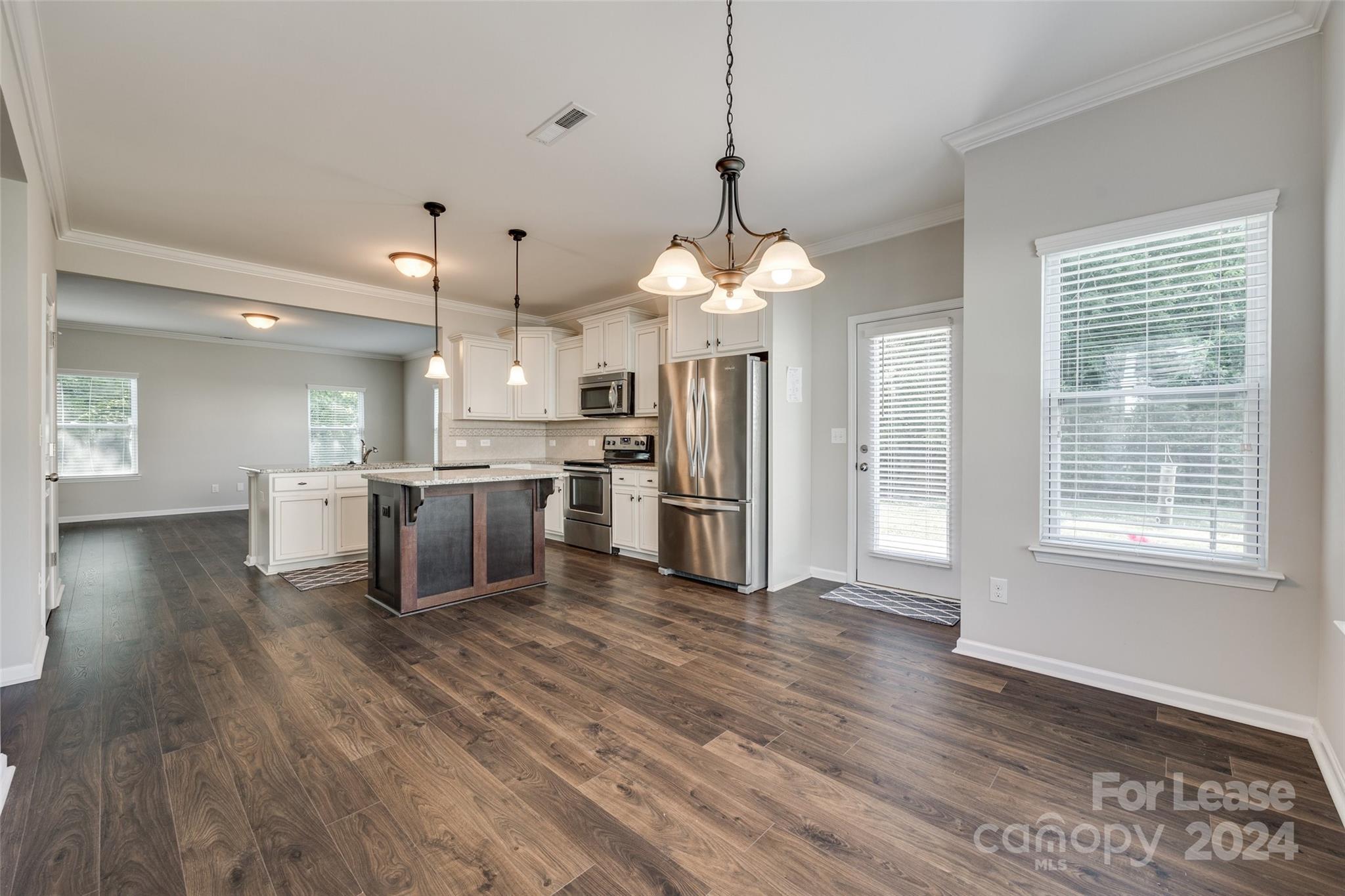 oaks at clover - Residential Lease