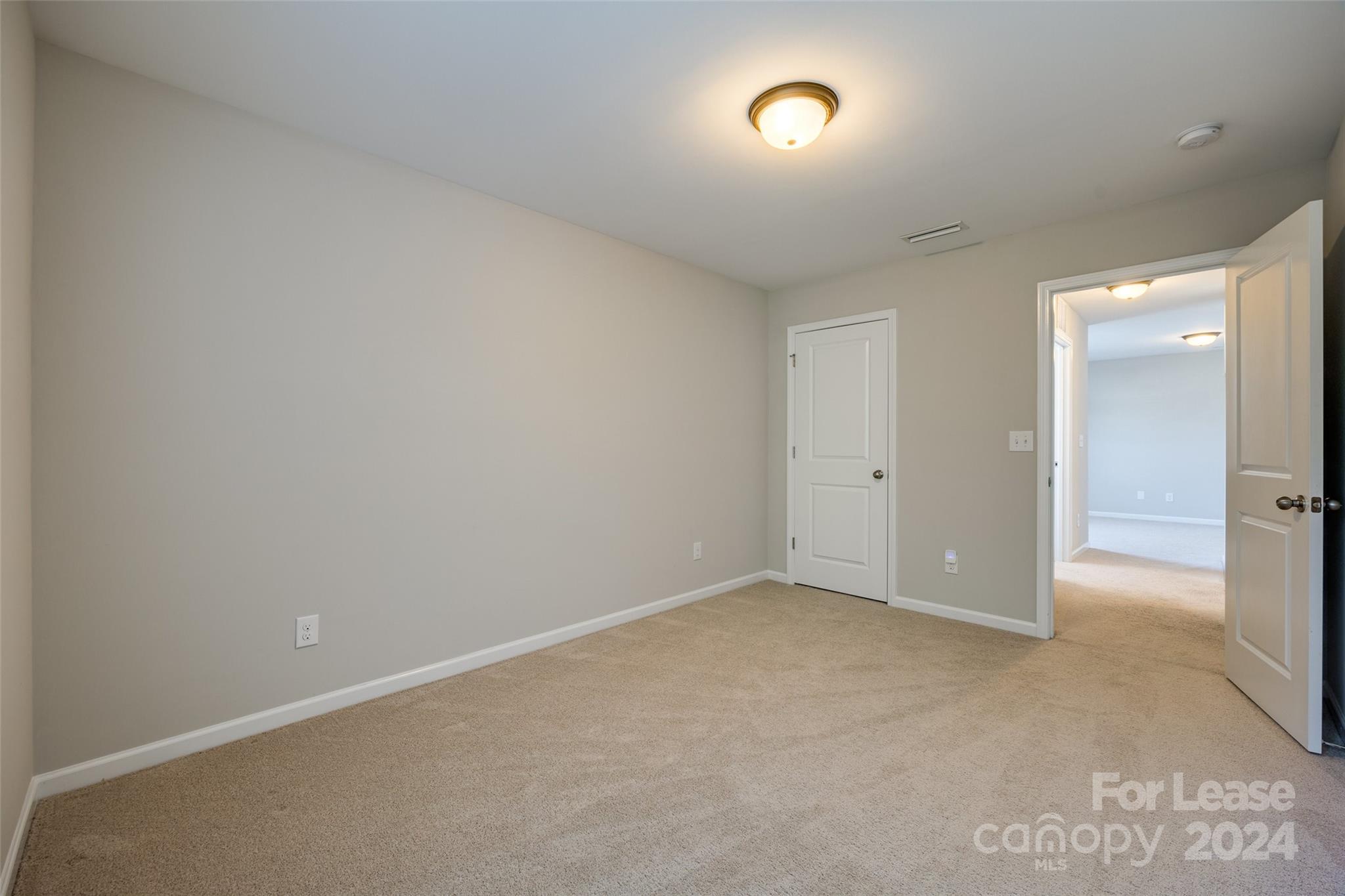 oaks at clover - Residential Lease