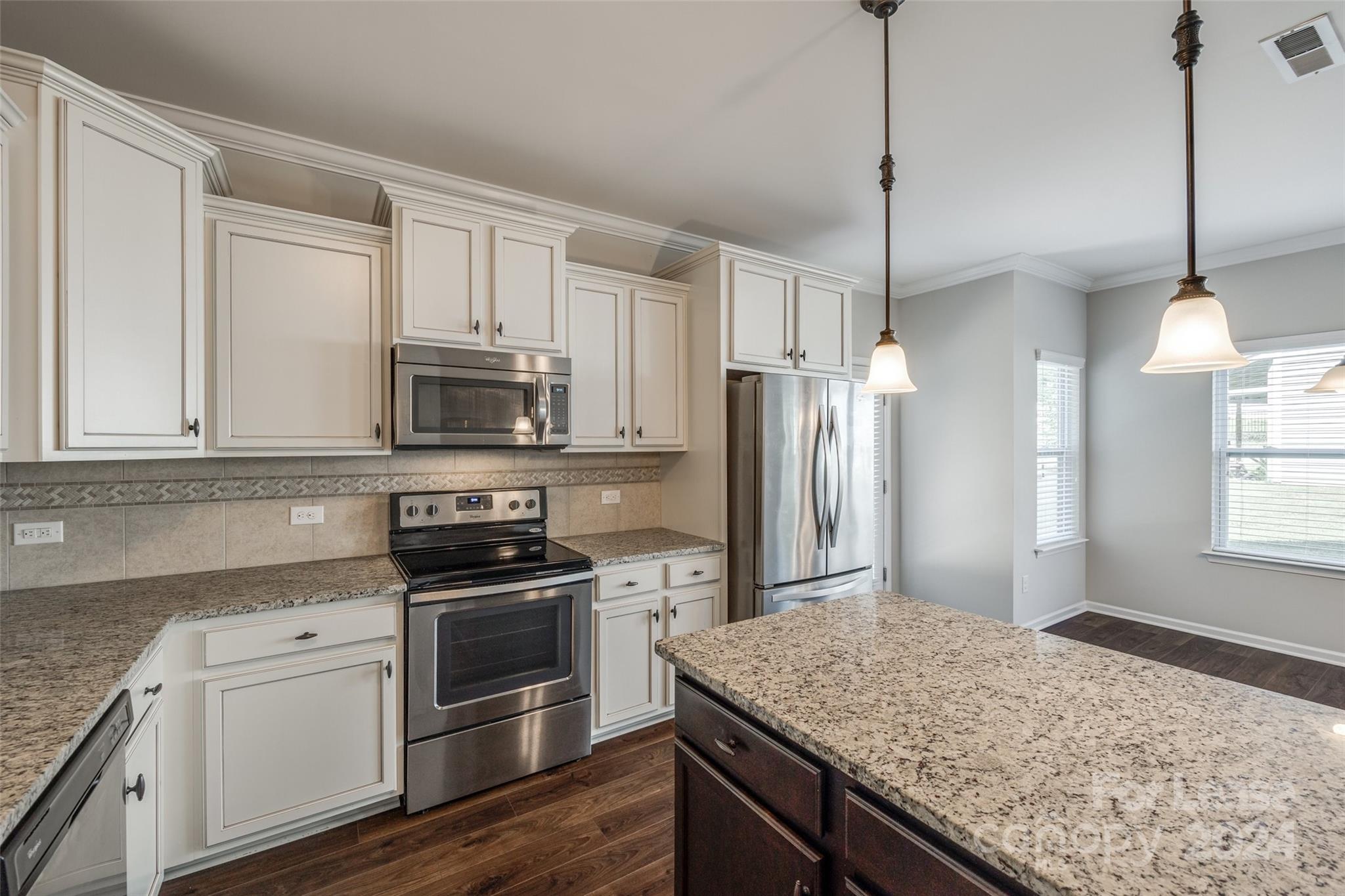 oaks at clover - Residential Lease