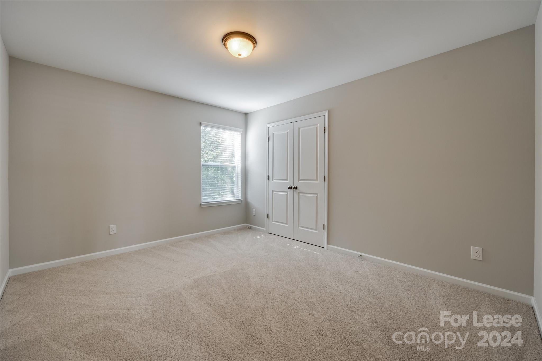 oaks at clover - Residential Lease