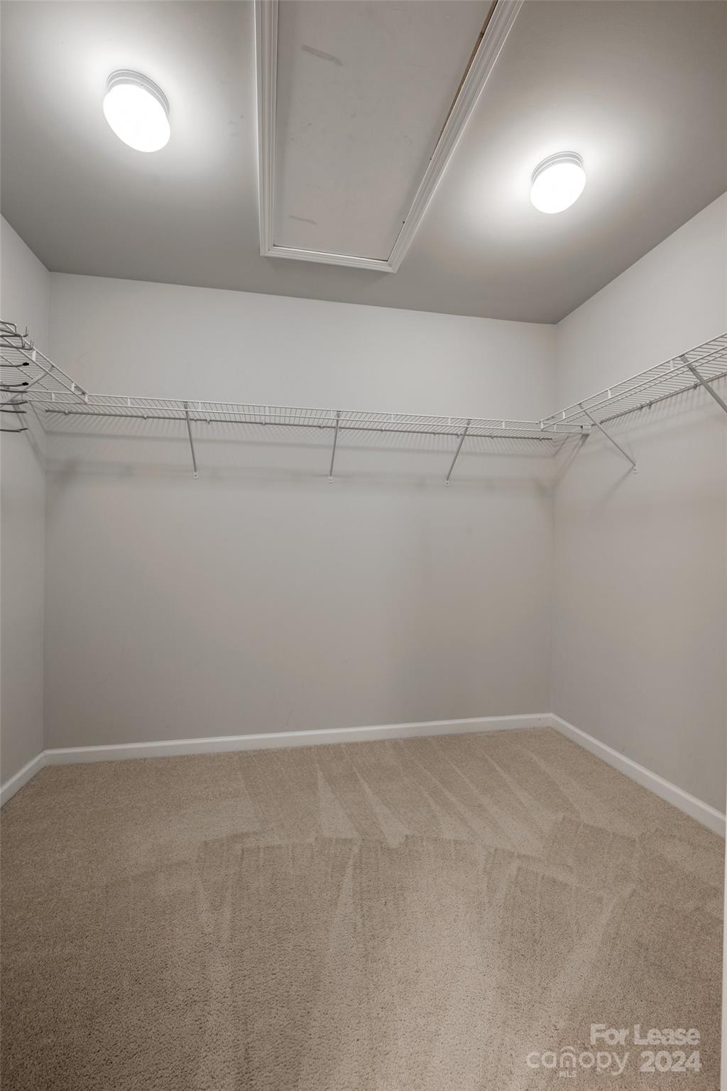 oaks at clover - Residential Lease