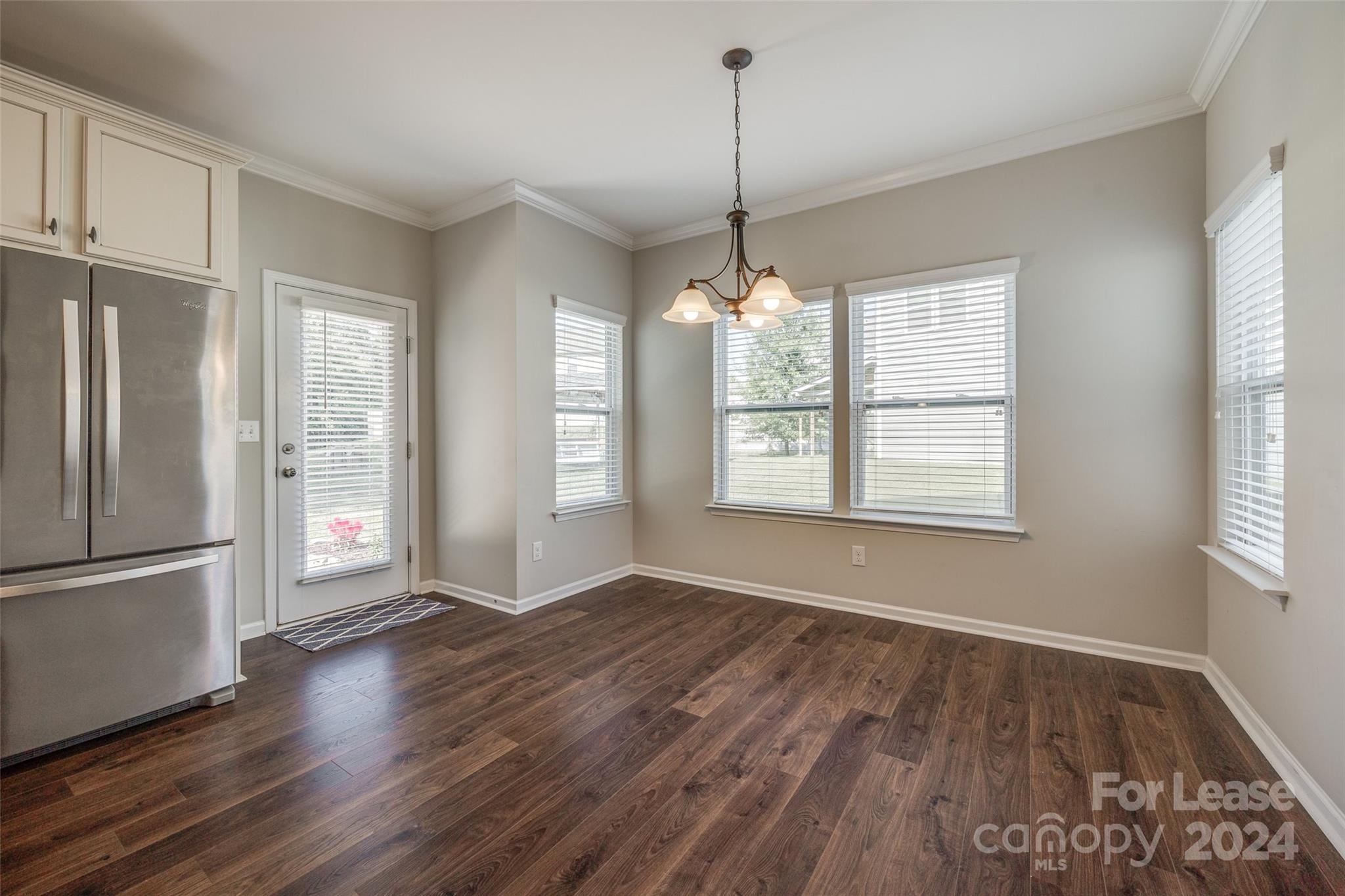 oaks at clover - Residential Lease