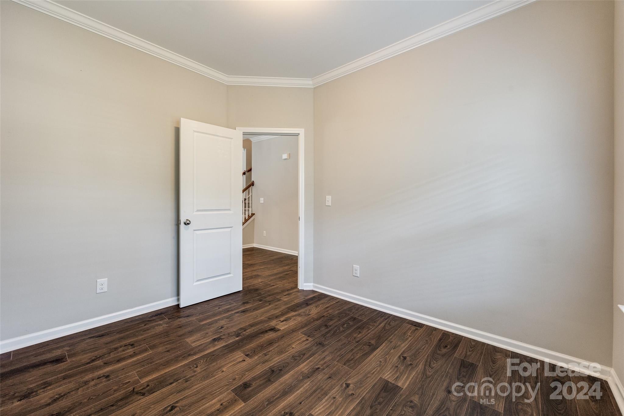 oaks at clover - Residential Lease