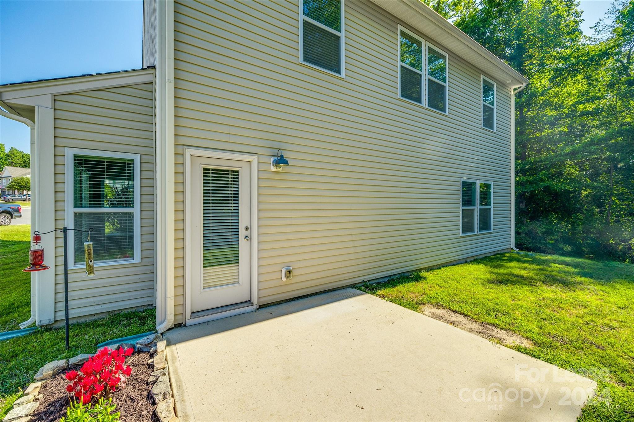 oaks at clover - Residential Lease