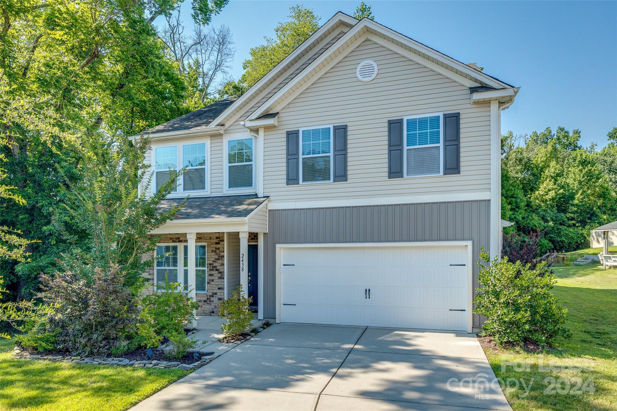 oaks at clover - Residential Lease