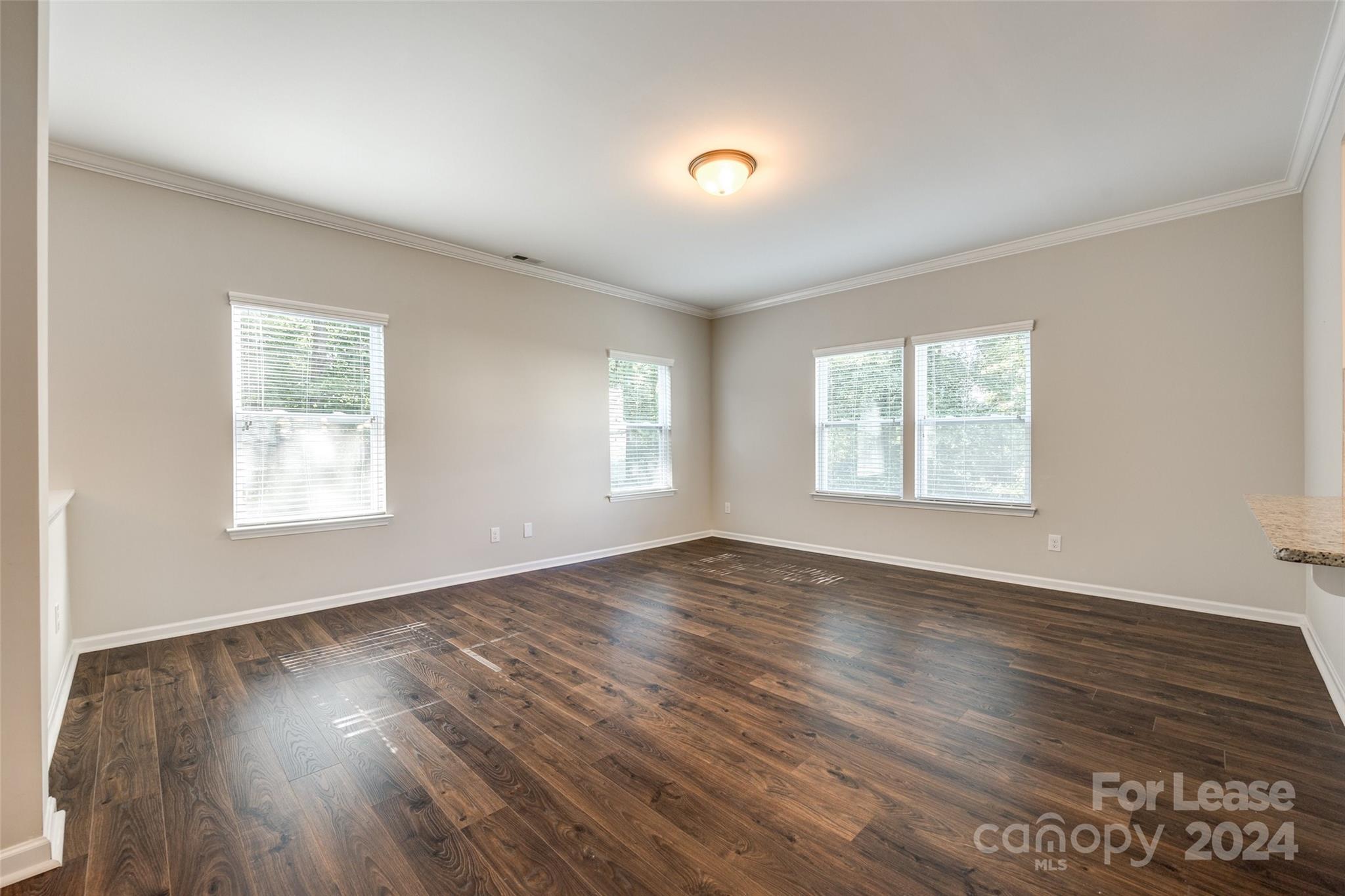 oaks at clover - Residential Lease