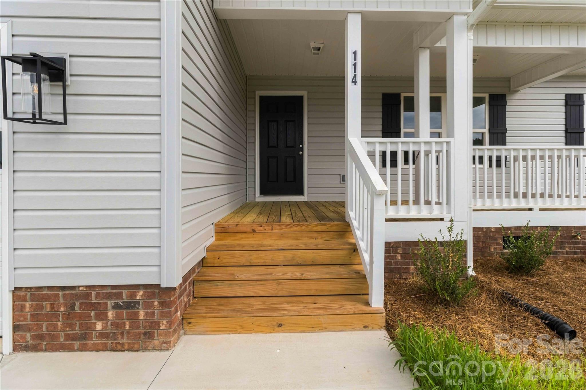 114 Mason Tanner Court