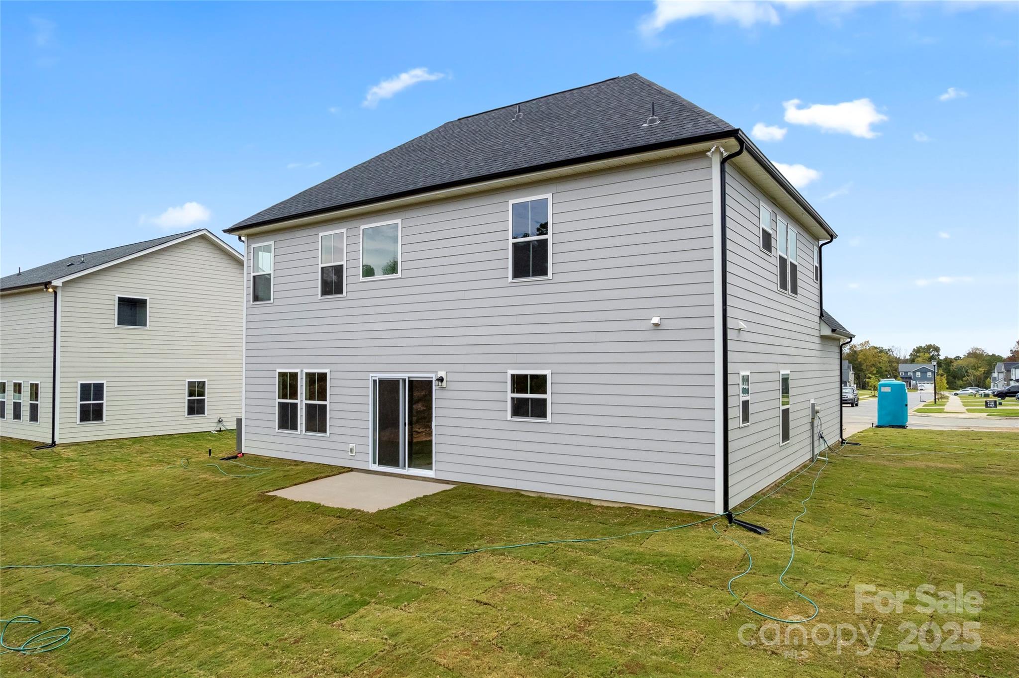1325 Winged Way 3