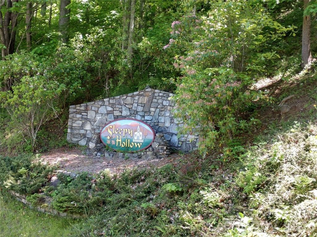 Sleepy Hollow - Land