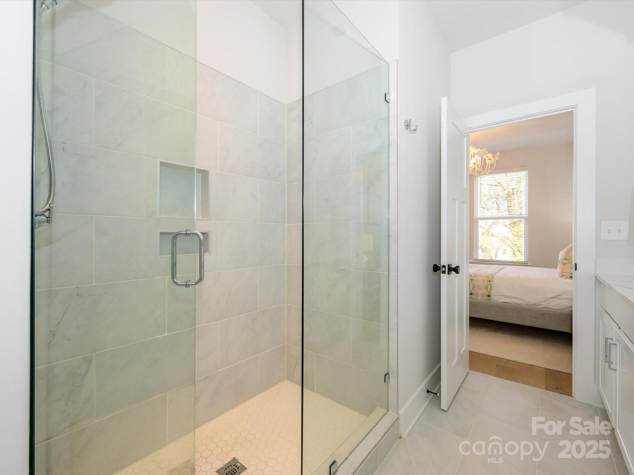 LOSO Terraces - Residential