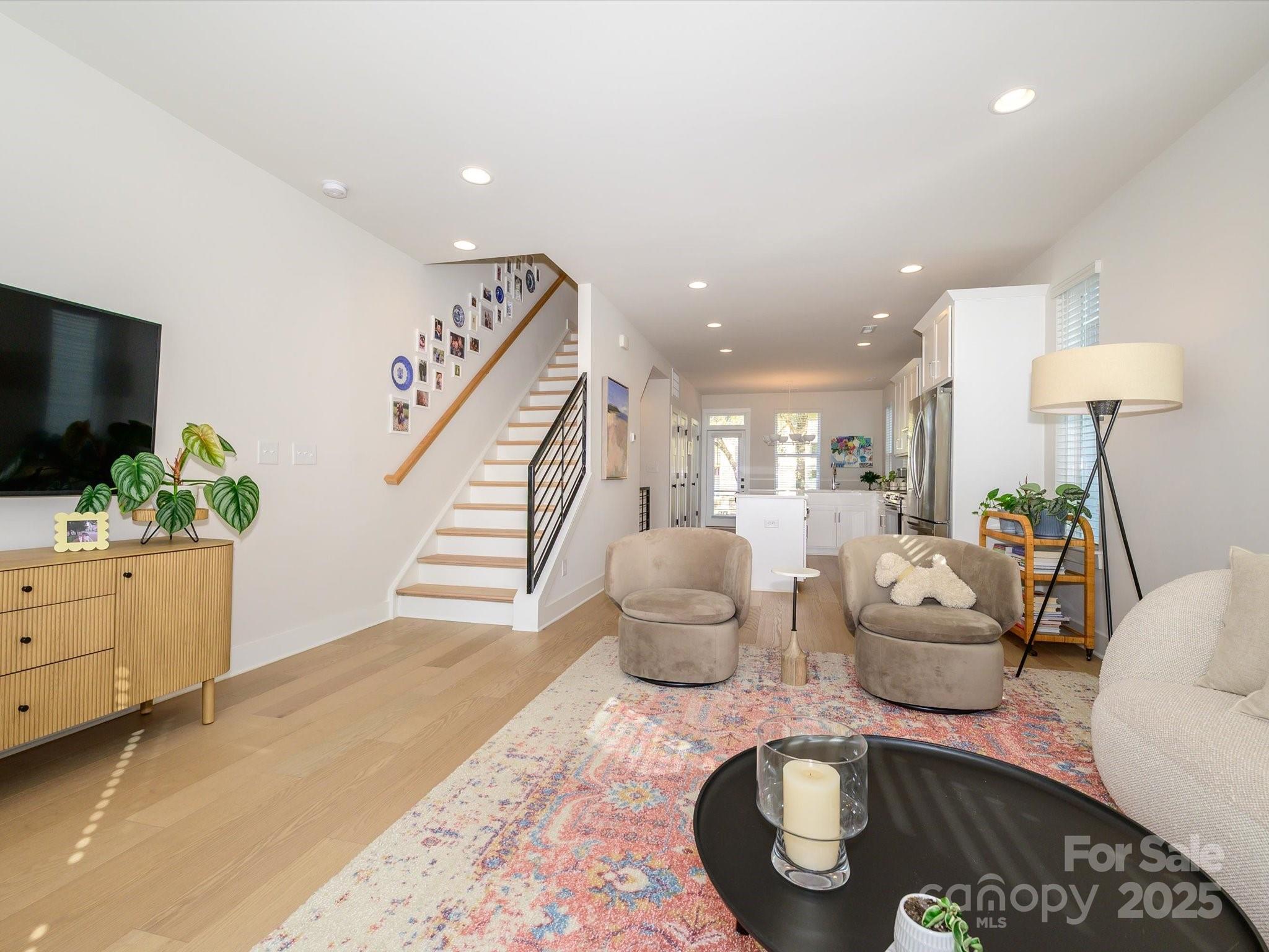 LOSO Terraces - Residential