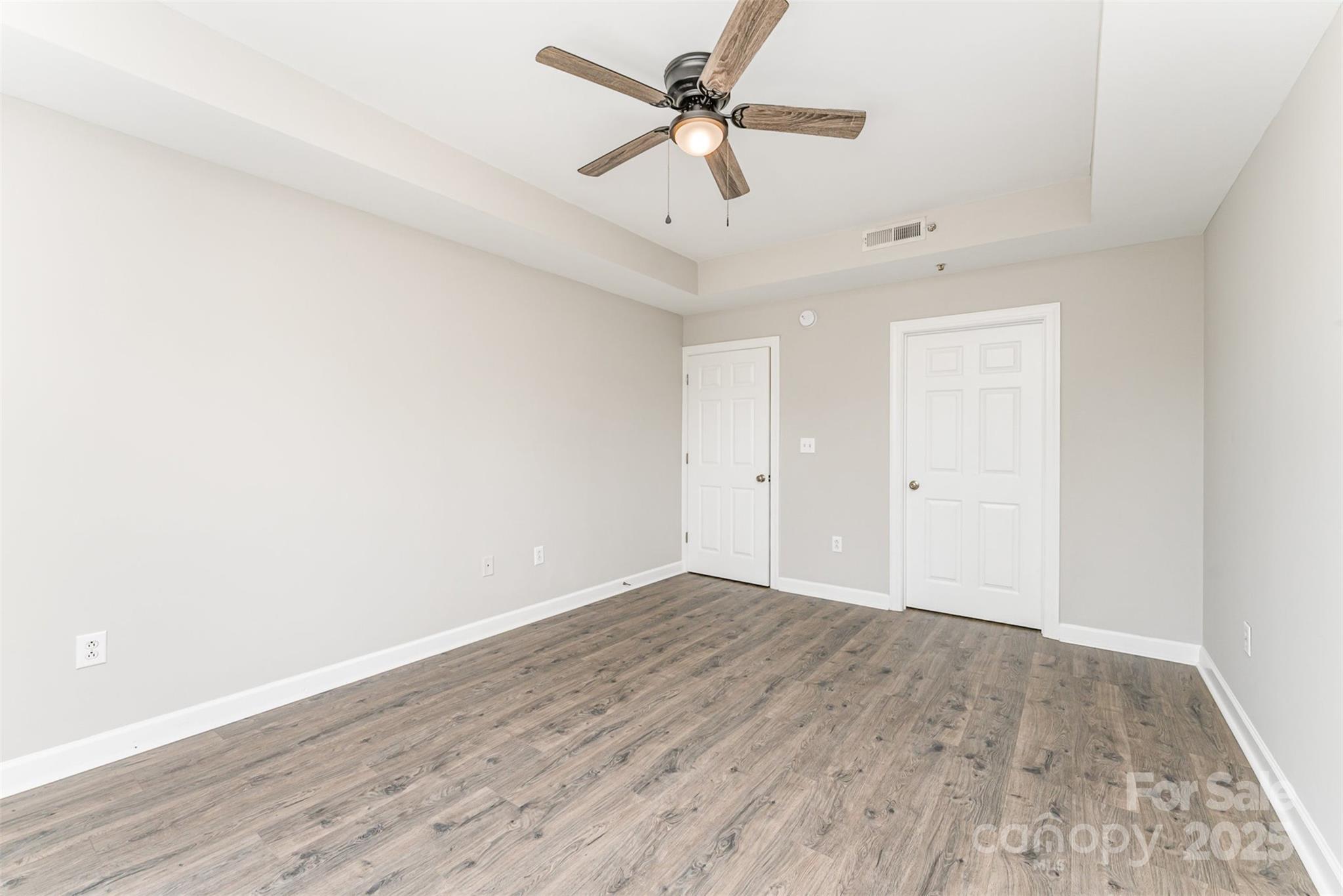 718 W Trade Street 314