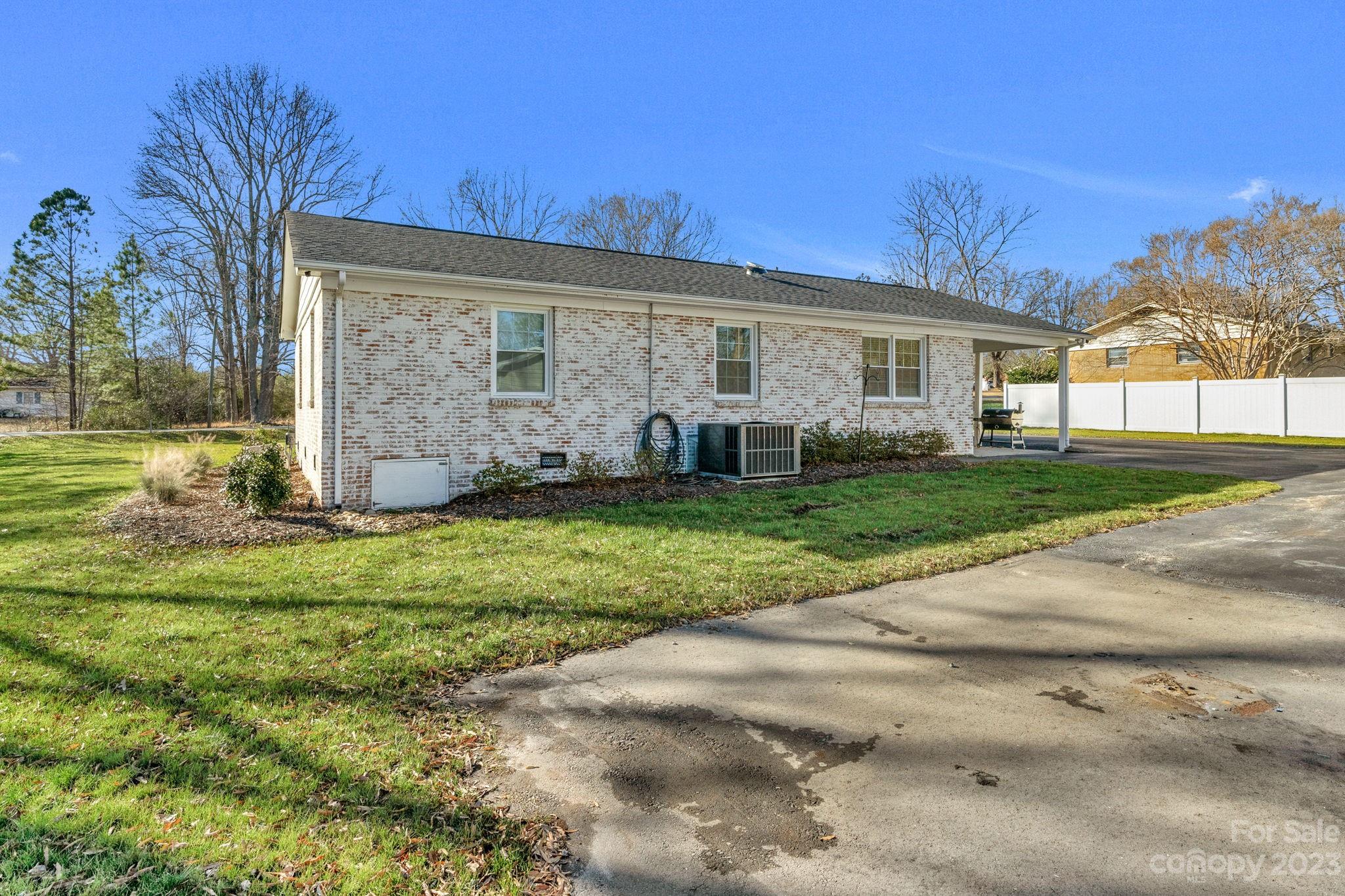 Kingsberry - Residential