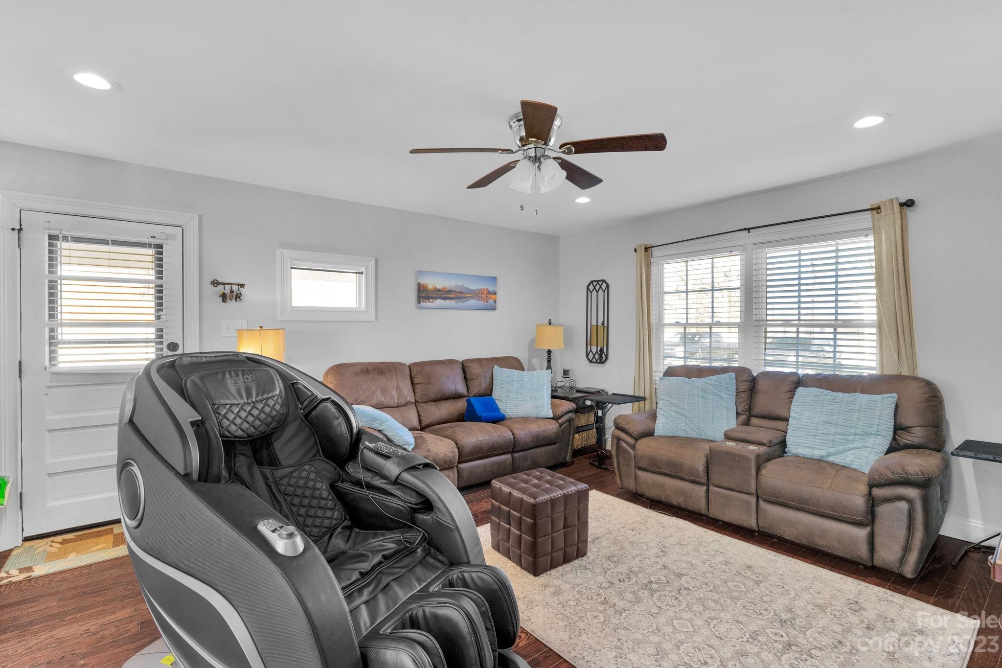 Kingsberry - Residential