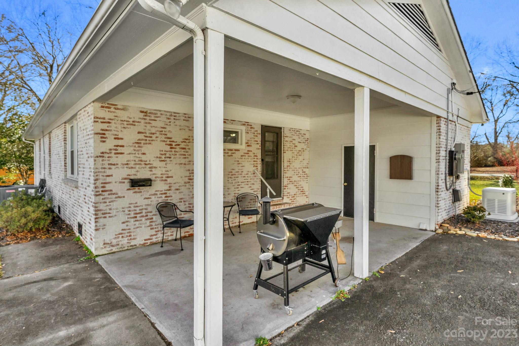 Kingsberry - Residential