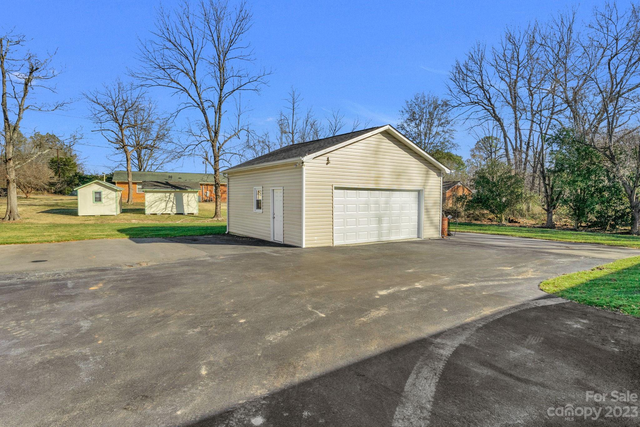 Kingsberry - Residential