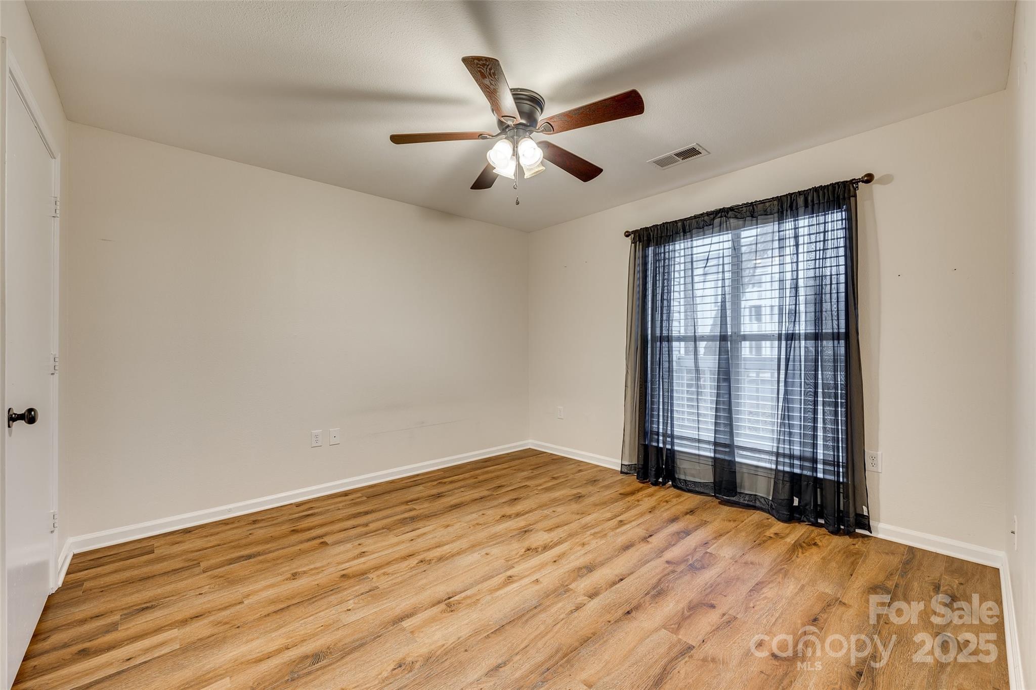 Hamiltons Bay - Residential