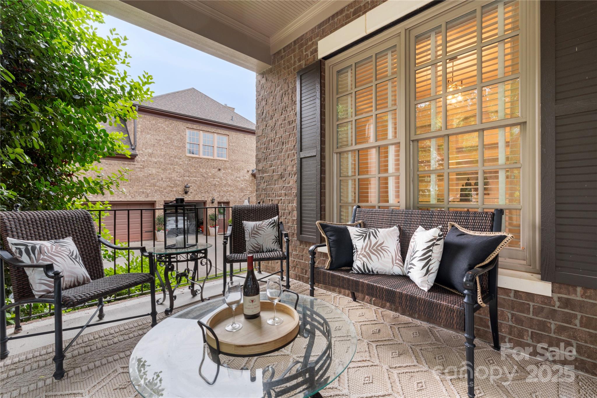 2817 Bevis Lane