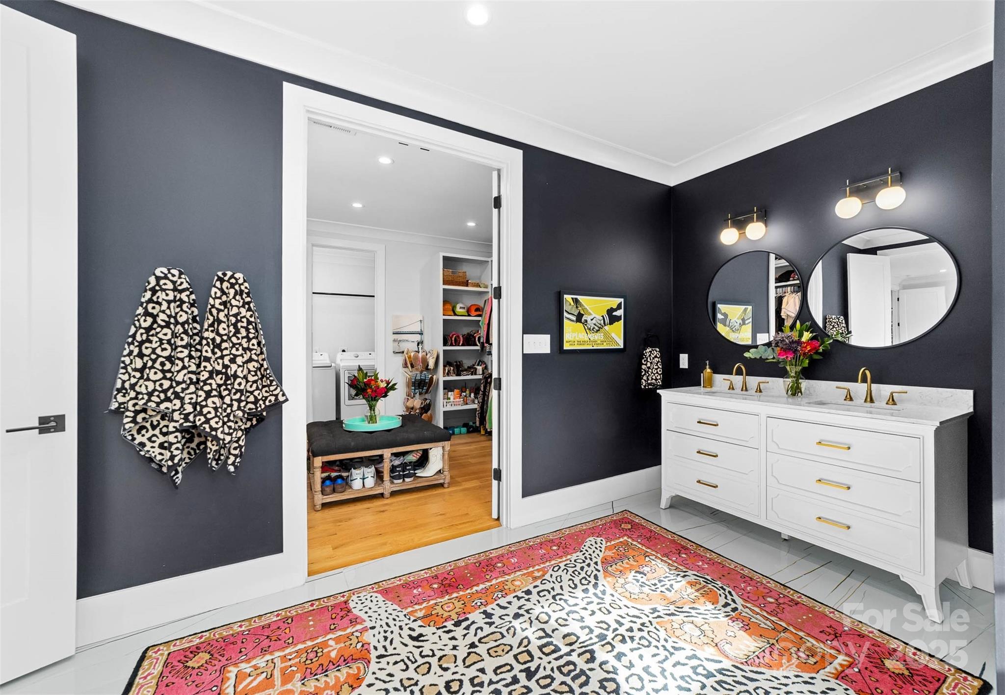 Villa Heights - Residential