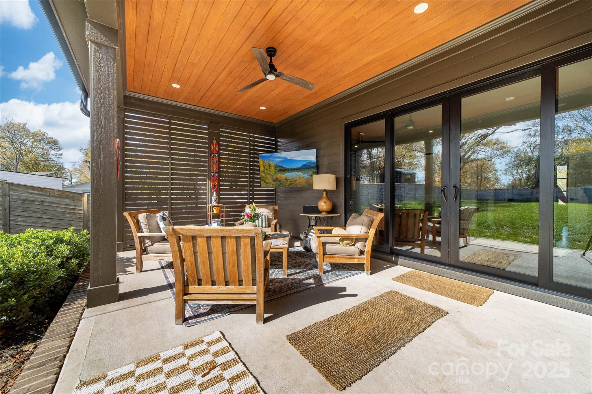 Villa Heights - Residential