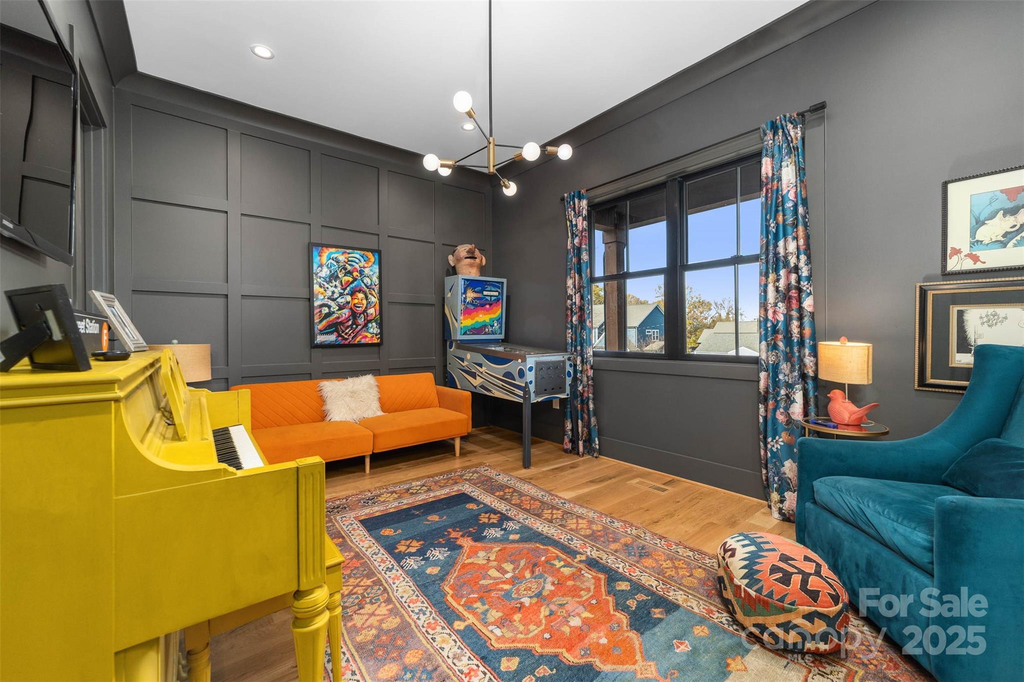 Villa Heights - Residential