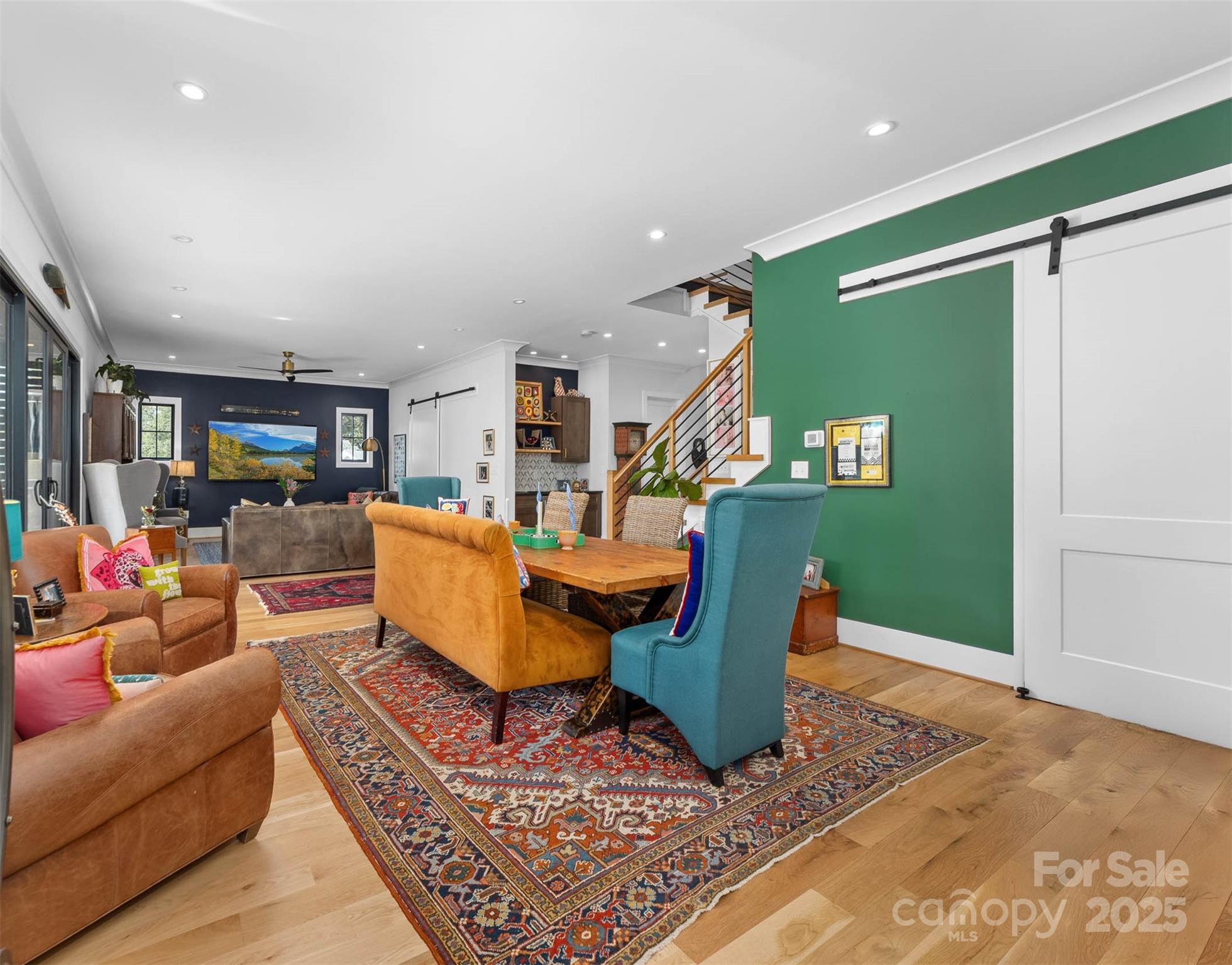 Villa Heights - Residential