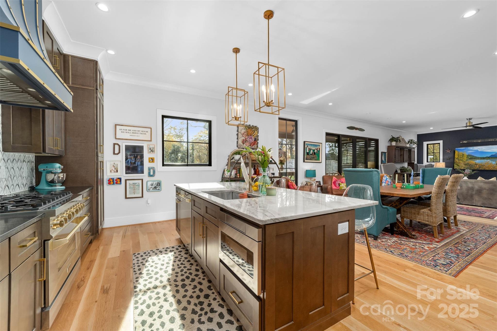 Villa Heights - Residential