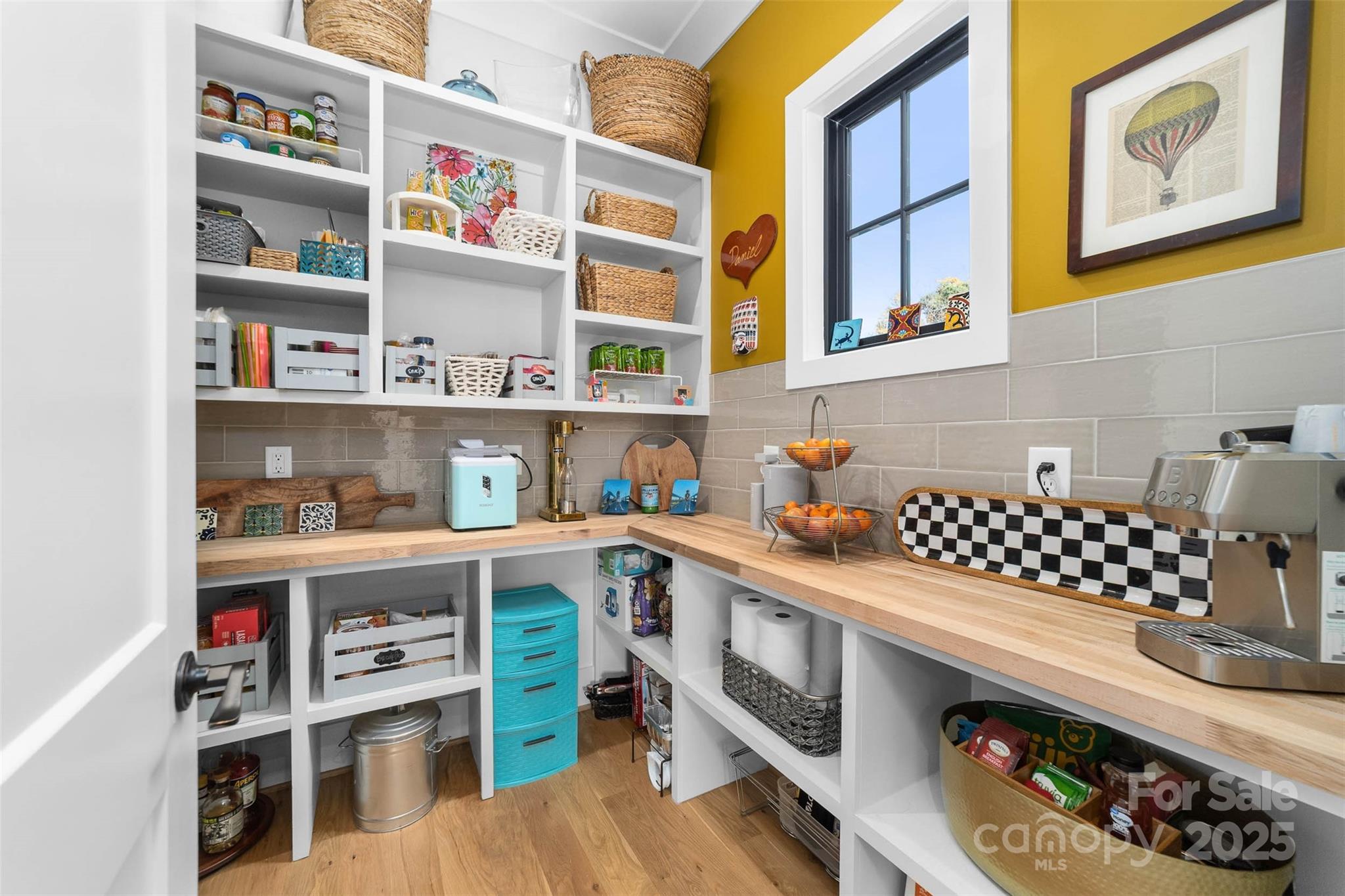 Villa Heights - Residential