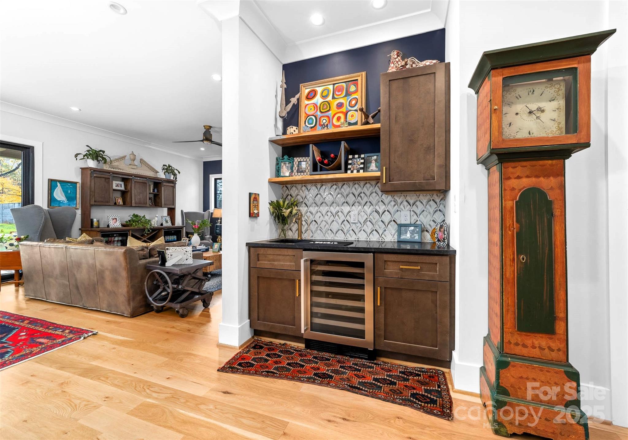 Villa Heights - Residential