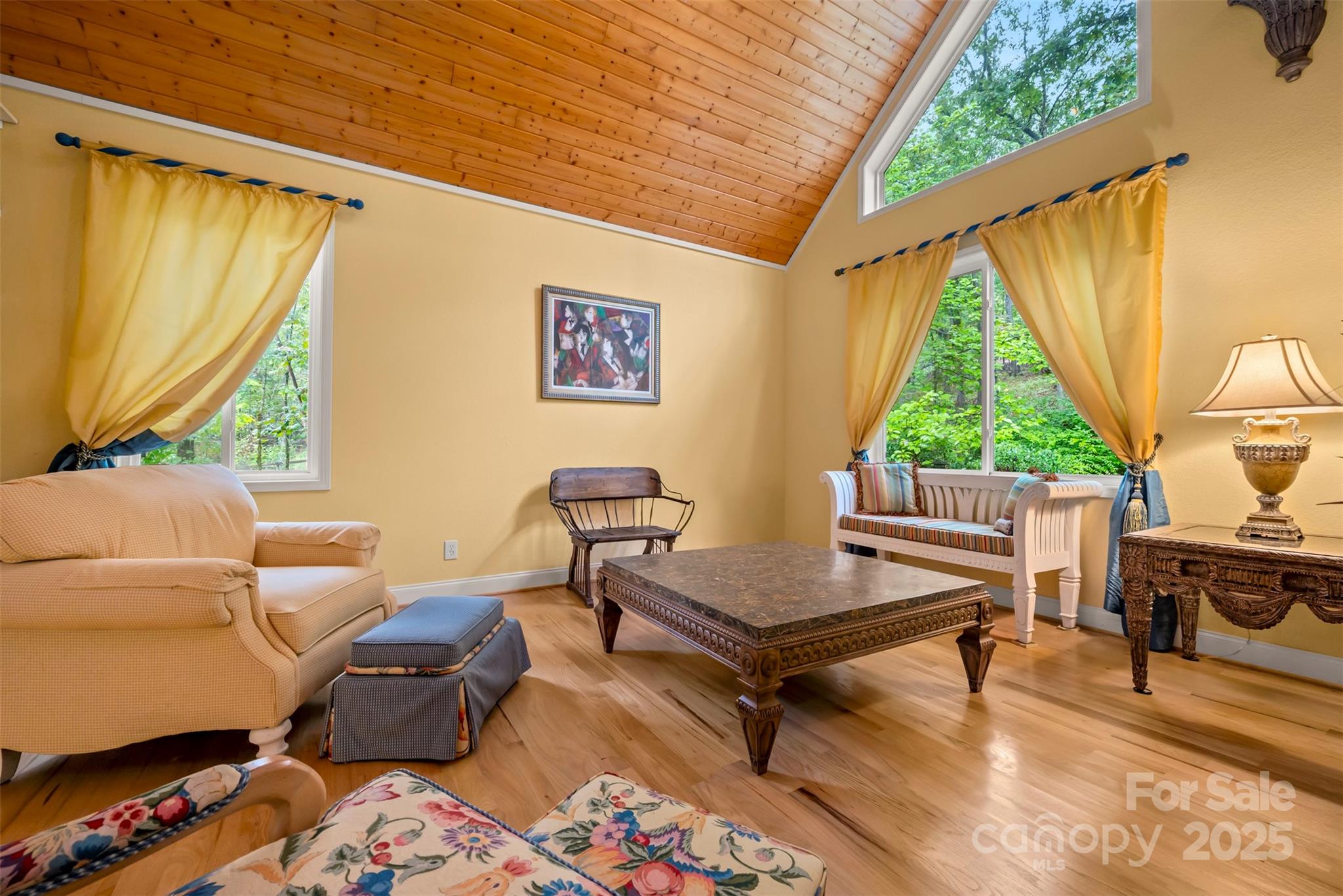 768 White Oak Lane