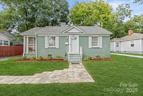 2432 Remount Road Charlotte NC 28208