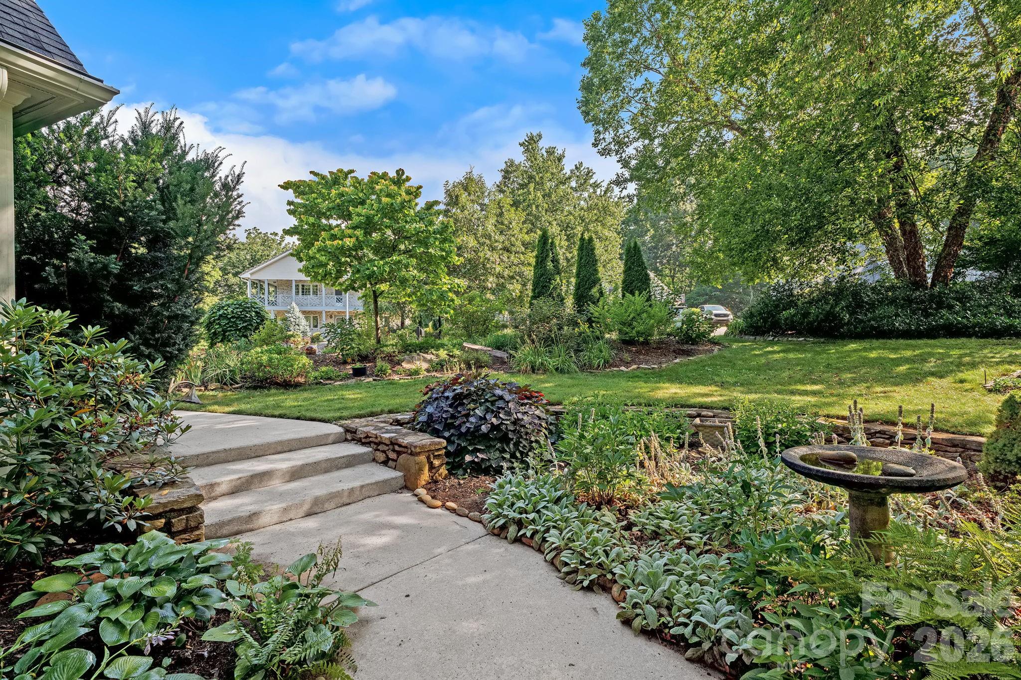 105 Welwyn Lane