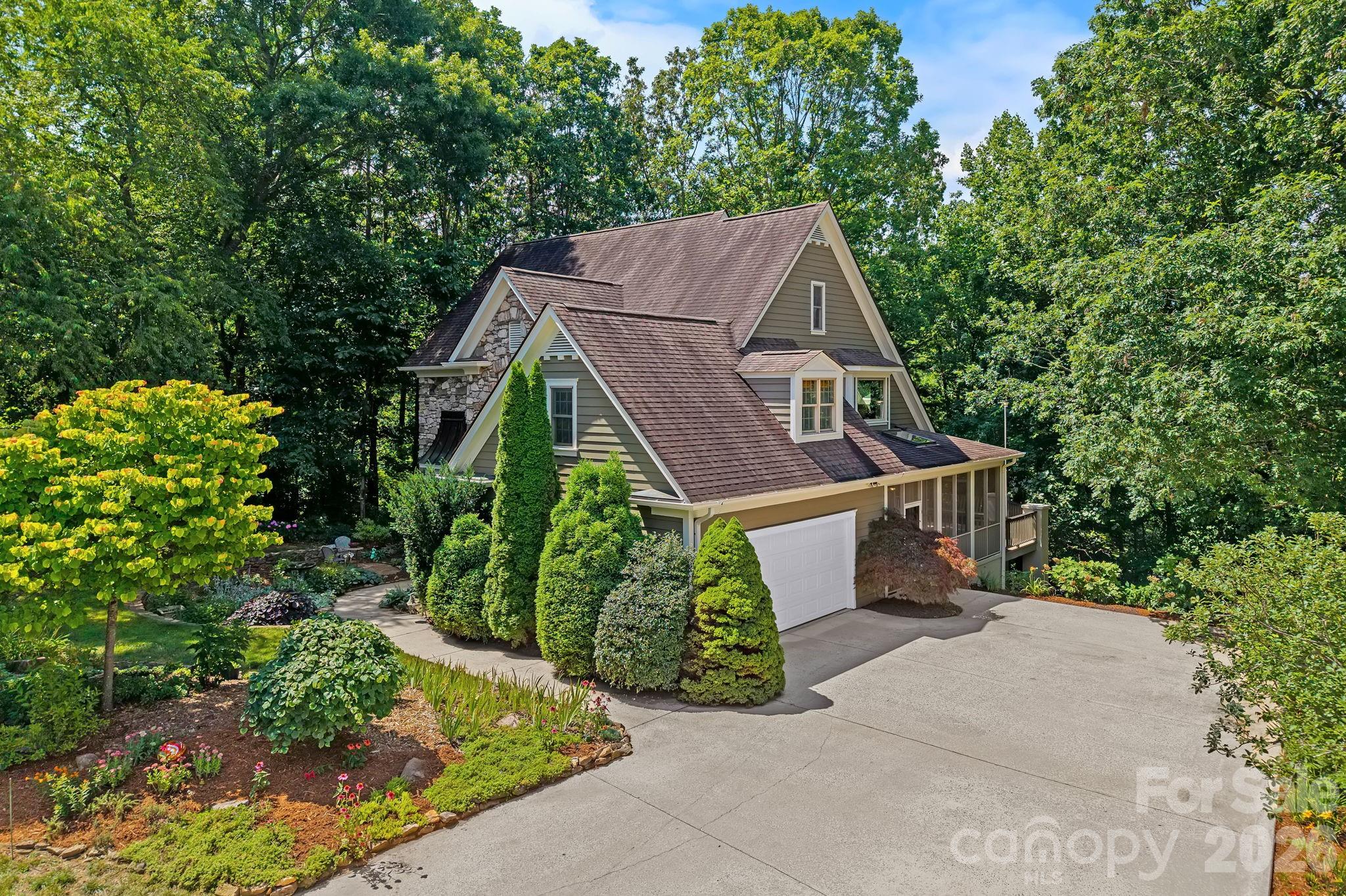 105 Welwyn Lane