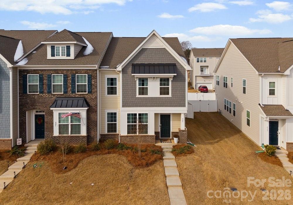 Elizabeth - Residential