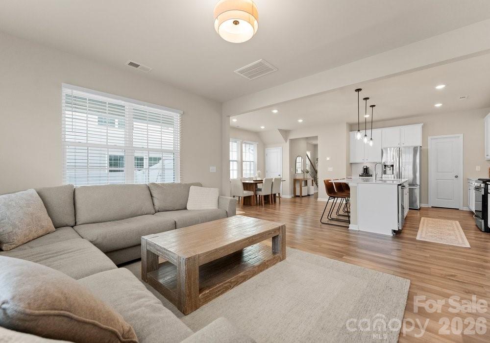 Elizabeth - Residential