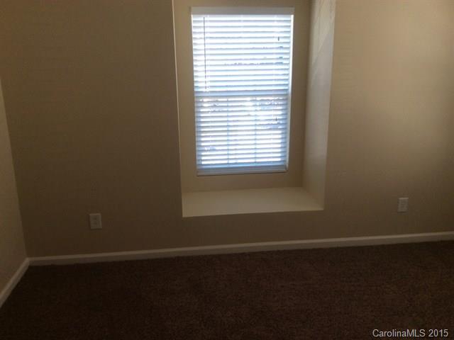 Hamilton lakes - Residential Lease