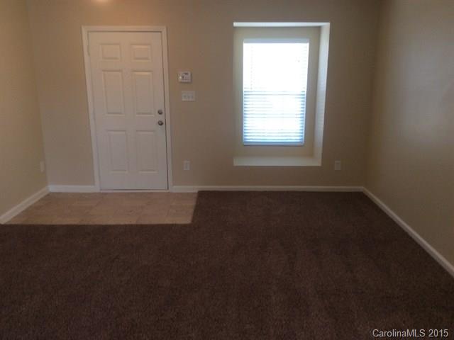 Hamilton lakes - Residential Lease