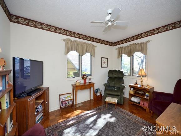 The Oaks - Residential