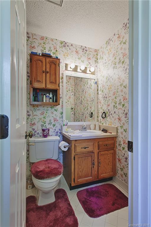 River Hills - Residential