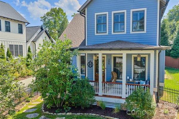 245 S RICE ST, BREVARD, NC 28712 - Image a2956edf8a6a75fcafff99be1054b43d/2957437319