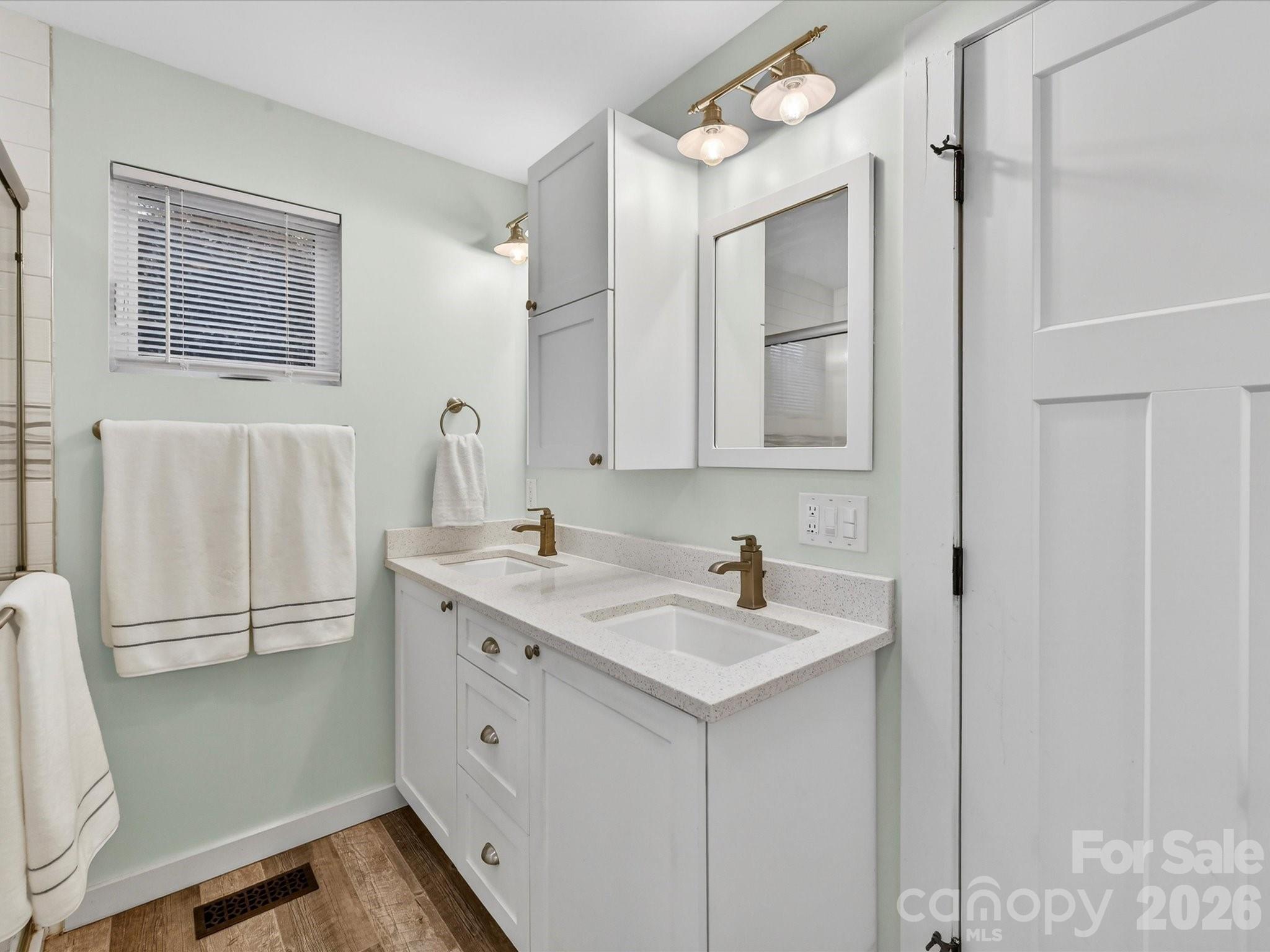 Bahia Bay - Residential